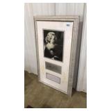 FRAMED MARILYN MONROE COLLECTOR DISPLAY