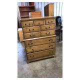 VNTG. CHEST OF DRAWERS