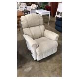UPHOLSTERED SOFA CHAIR