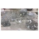 LARGE COLLECTION OF CLEAR GLASSWARE