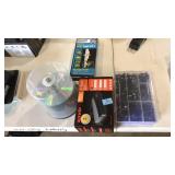 8-PORT DESKTOP SWITCH, HARDWARE, CDS, TOGGLE BOLTS