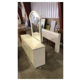 VNTG. ART DECO CREAM LACQUER SET: MADE IN ITALY