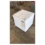EXCELLENCE MINI FRIDGE