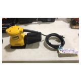 DEWALT DW411 PALM SANDER 1/4 SHEET W/DUST BAG