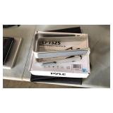 (2) LAPTOP STANDS & RUBBER MAT