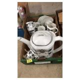 VNTG. 'SILVER WEDDING' TEA SET