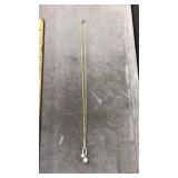 14K YELLOW GOLD 18' CHAIN W/ 14K YG PEARL PENDANT