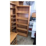 5 SHELF WOOD BOOKSHELF