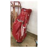 THE AXIOM RED GOLF CLUB BAG