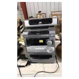 AIWA CX-NA303 AUDIO SYSTEM & IHOME SPEAKER