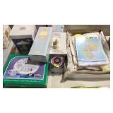 LOT OF PRECIOUS MOMENTS COLLECTIBLES