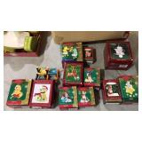 LOT OF CHRISTMAS ORNAMENTS