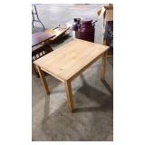 WOOD YOUTH SIZE TABLE