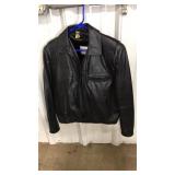VNTG. WILSONS BLACK LEATHER JACKET SIZE 40