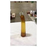 VNTG. AMBER ART GLASS BUD VASE