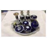 VNTG. COBALT BLUE & GOLD TRIM PORC. VANITY SET