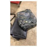 CAMO TARP AND RUBBER MAT