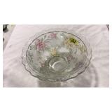 VNTG. FOOTED GLASS BOWL W/ COLORED FLOWERS