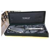 TOWLE SILVERPLATED CAKE SERVER IN BOX