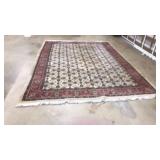 LRG ORNATE WOOL AREA RUG