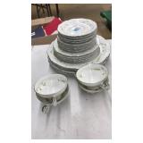 "BRIDAL WREATH" FINE CHINA, PLACE SETTING FOR 4