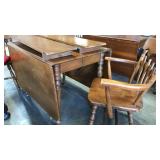 DROP LEAF TABLE W/ 2 LEAVES & 3 CHAIRS