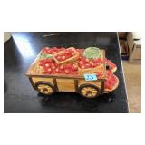 YANKEE CANDLE CERAMIC APPLE CART WAGON W/ TEA