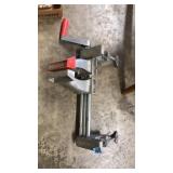 WORKSHOPS TABLE MOUNT VISE