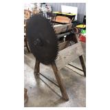 ANTQ. BELD DRIVEN TRACTOR BUZZ SAW