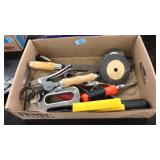 FLAT OF ASST HANDTOOLS