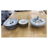 LOT OF BAVARIA FINE CHINA: PLATES & LIDDED BOWL