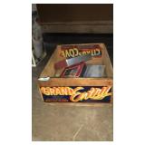 LOT OF ASST HOUSEHOLD & CRATE