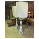 2 Lamps 2 Lamps