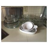 Casserole bowls, dishes and pie plates