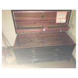 Lane Cedar Chest