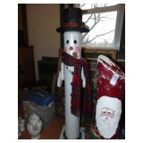 Wooden Snowman Statue