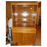 Heywood Wakefield China Cabinet Heywood Wakefield China Cabinet