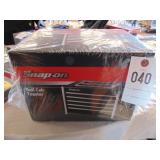 Snap On roll cab toaster