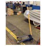 Lincoln 2 ton floor jack Lincoln 2 ton floor jack