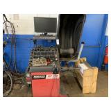 Hunter GSP 9700 tire balancer Hunter GSP 9700 tire balancer