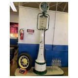 Sinclair Glass VIntage Gas Pump