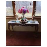 Sofa Table & Decor