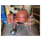 New Central Machinery 3 1/2 CF Cement Mixer