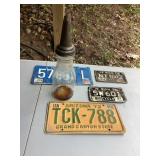 Vintage license plates & quart oil bottle