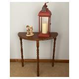 Half Moon Table, figurine & 17' lantern