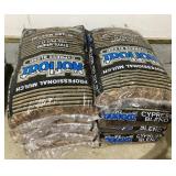 8 bags of Cypress blend mulch