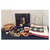 Runner, ornament hangers, costume jewelry, ring