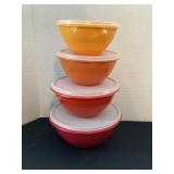 NOS Tupperware nesting bowl set