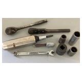 Snap On Tools; two 3/8" ratchets, 3/8" hand impact