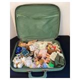 Vintage suitcase with dolls & accessories